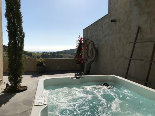 Bed and Breakfast Les Cabanons De Meme Jeannette Port Vendres Exterior foto